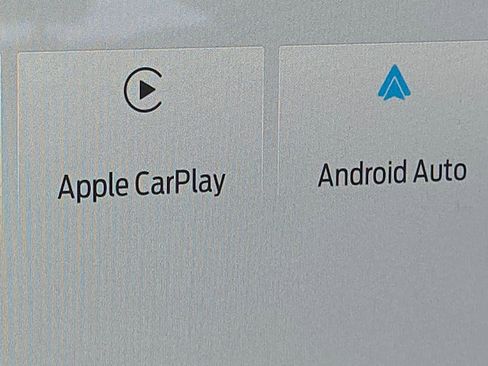 Used 2022 Ford F150 Lariat w/ Equipment Group 502A High image 4