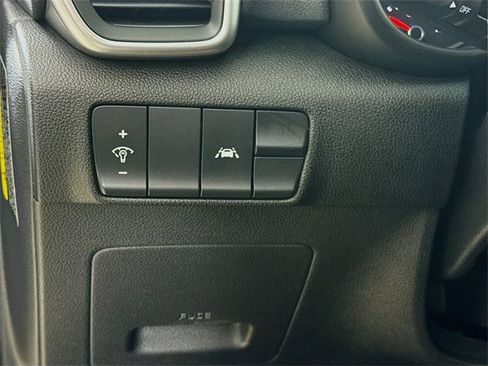 Certified 2022 Kia Sportage LX image 10