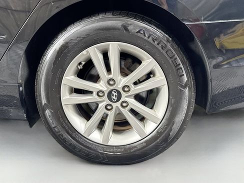 Used 2017 Hyundai Sonata SE image 30