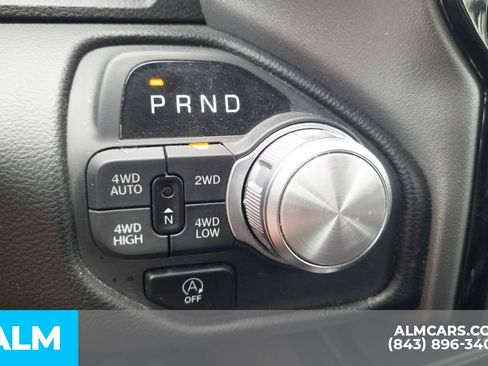 Used 2025 RAM 1500 Laramie AWD/4WD image 28