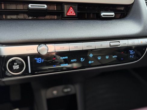 Used 2024 Hyundai Ioniq 5 Limited image 13