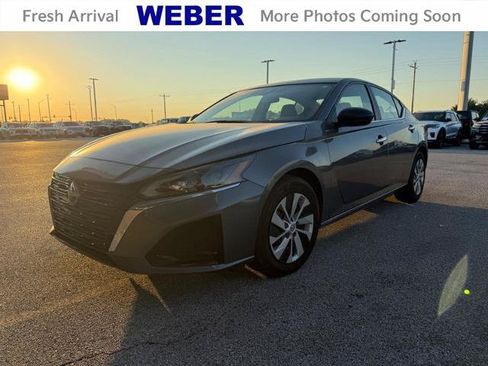 Used 2025 Nissan Altima 2.5 S FWD image 1