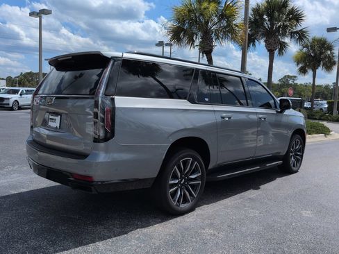 Used 2024 Cadillac Escalade ESV Sport w/ Heavy-Duty Trailer Package RWD image 4