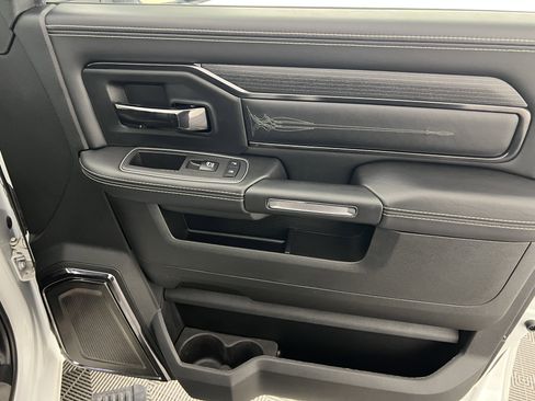 Used 2023 RAM 3500 Limited AWD/4WD image 24