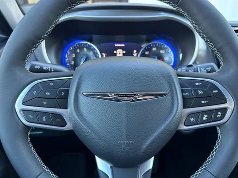 New 2025 Chrysler Voyager LX image 24