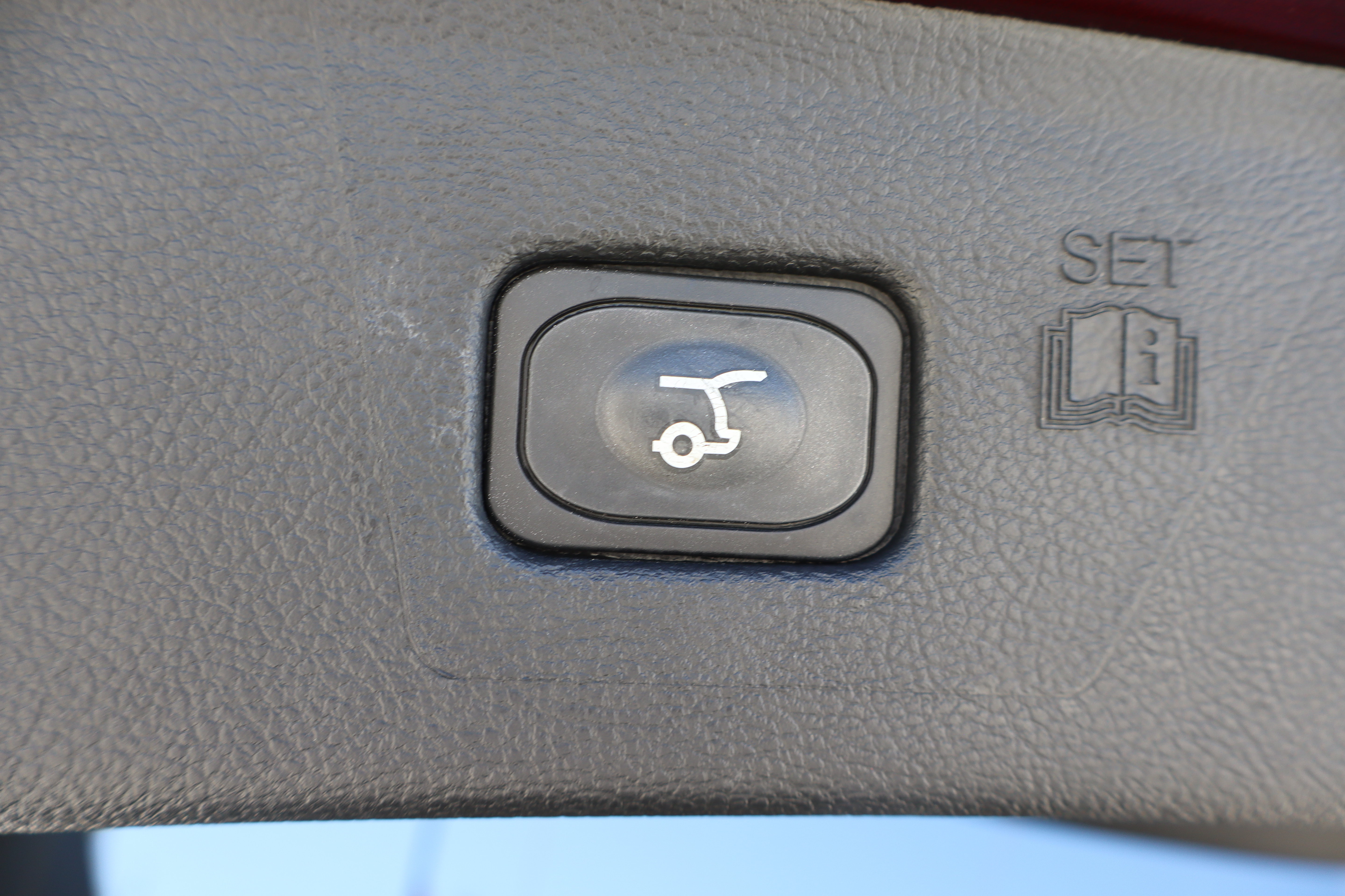 Used 2024 Ford Edge SEL w/ Convenience Package AWD/4WD image 28