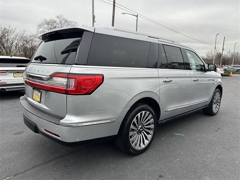 Used 2019 Lincoln Navigator L Reserve image 5