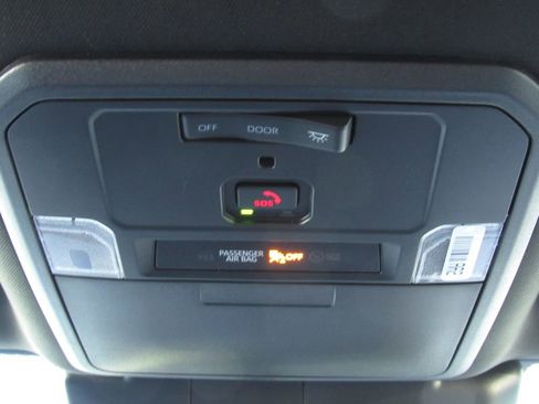 New 2026 Toyota Tacoma TRD Off-Road AWD/4WD image 30