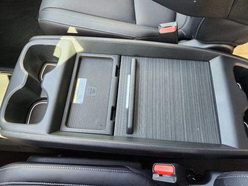 Used 2024 Honda Odyssey Touring image 42
