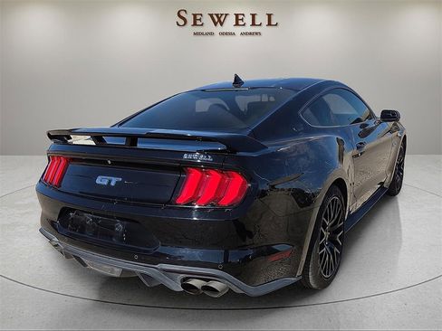 Used 2020 Ford Mustang GT Premium w/ GT Performance Package image 4