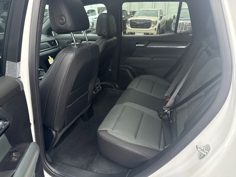 New 2026 GMC Terrain AT4 w/ Technology Package II image 23