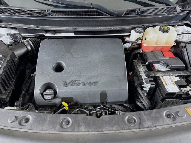 Used 2024 Buick Enclave Essence FWD image 31