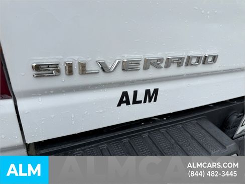 Used 2022 Chevrolet Silverado 3500 LT w/ Convenience Package image 10