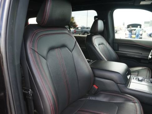 Used 2021 Ford Expedition Limited AWD/4WD image 22