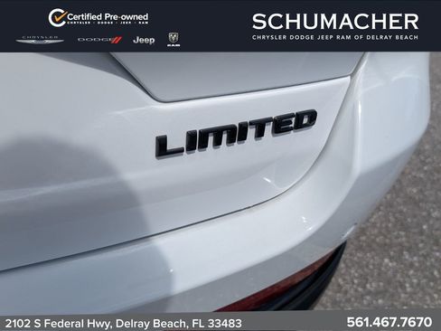 Certified 2024 Jeep Grand Cherokee Limited w/ Luxury Tech Group II AWD/4WD image 17