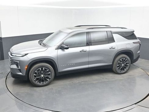 New 2026 Chevrolet Traverse LT FWD image 38