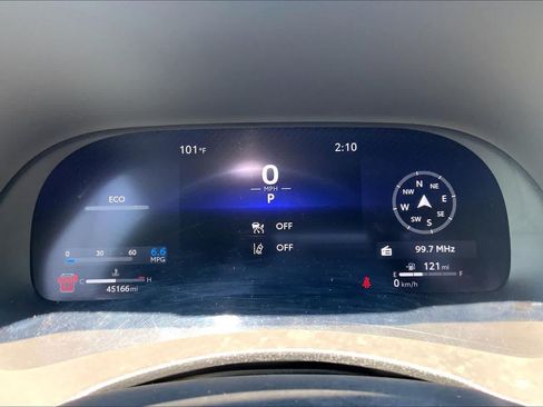 Used 2023 Toyota Highlander Platinum FWD image 26