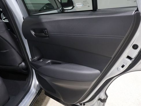 Used 2023 Toyota Corolla Cross LE w/ Moonroof Package image 23