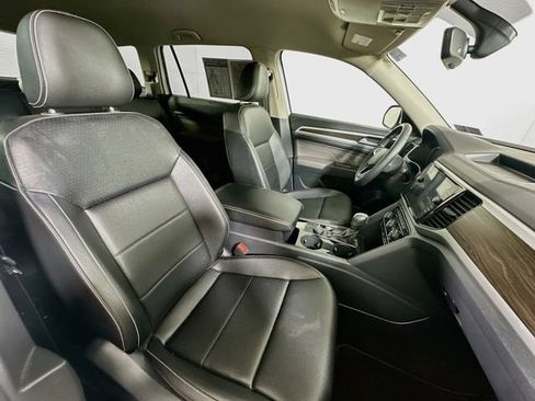Certified 2023 Volkswagen Atlas SE w/ Black Wheel Package AWD/4WD image 28