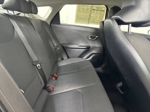 Used 2025 Kia K4 FWD image 22