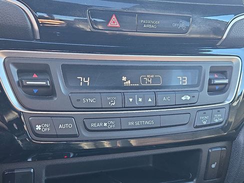 Used 2022 Honda Ridgeline Black Edition image 18