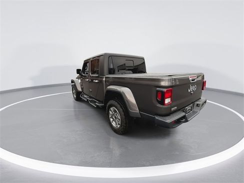 Used 2024 Jeep Gladiator Sport image 7