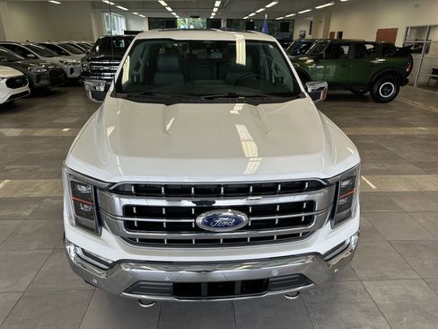 Certified 2022 Ford F150 Lariat w/ Equipment Group 502A High image 21