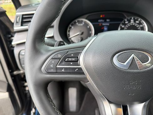 Used 2022 INFINITI QX50 Pure FWD image 16