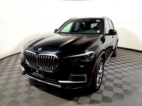 Certified 2023 BMW X5 xDrive40i w/ Premium Package image 3