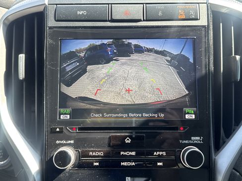 Used 2019 Subaru Ascent Premium image 19