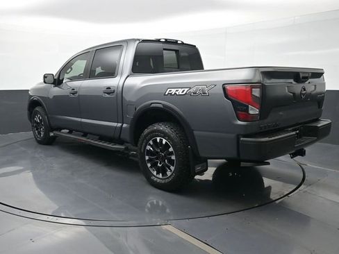 Used 2021 Nissan Titan PRO-4X w/ Pro-4x Convenience Package AWD/4WD image 3