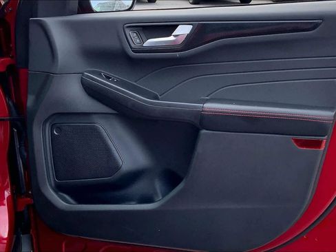 Certified 2024 Ford Escape ST-Line w/ Equipment Group 301A image 22