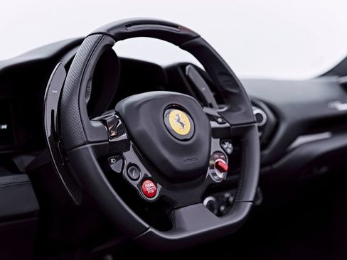 Used 2019 Ferrari 488 Spider RWD image 57