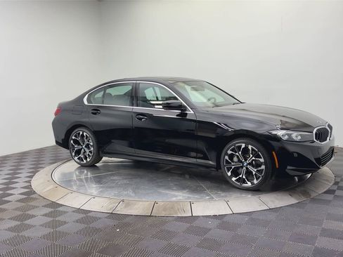 New 2026 BMW 330i xDrive Sedan w/ Premium Package AWD/4WD image 6