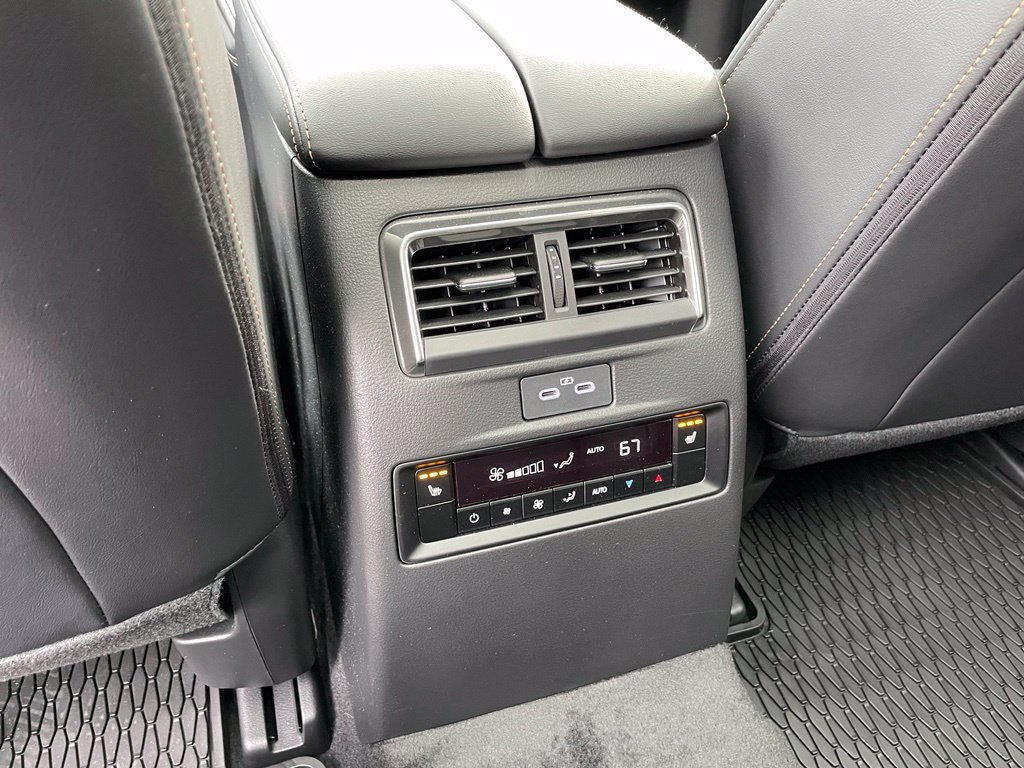 Used 2025 MAZDA CX-70 Plug-In Hybrid w/ Premium Plus AWD/4WD image 31