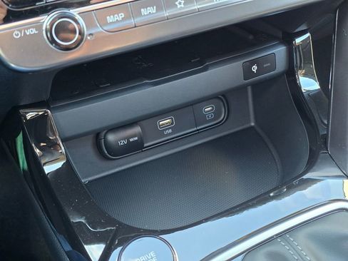 New 2026 Kia Seltos SX w/ SX Sunroof Package image 31