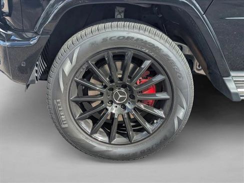 Used 2021 Mercedes-Benz G 550 image 13