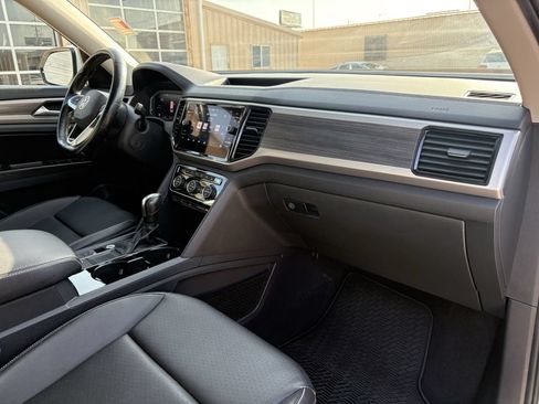 Used 2021 Volkswagen Atlas SEL FWD image 28