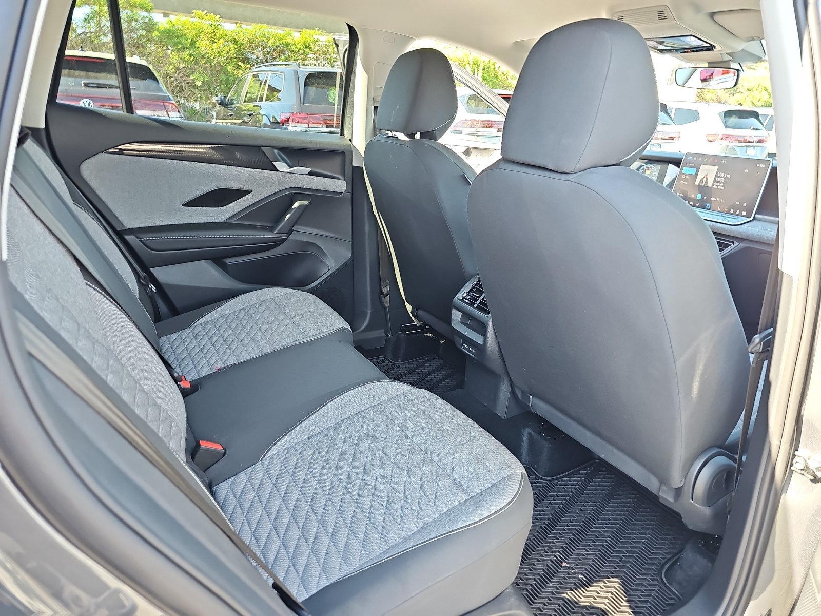 Used 2026 Volkswagen Tiguan S FWD image 14