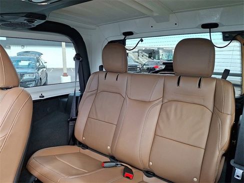 Used 2023 Jeep Wrangler Rubicon w/ Cold Weather Group image 10