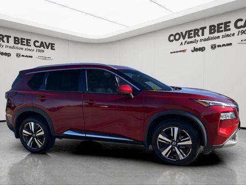 Used 2021 Nissan Rogue SL image 12