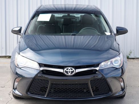 Used 2017 Toyota Camry SE image 44