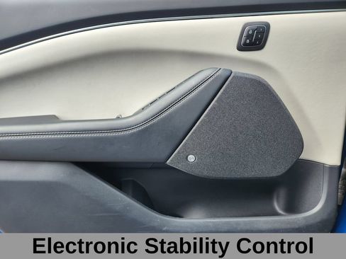 Certified 2025 Ford Mustang Mach-E Premium AWD/4WD image 8