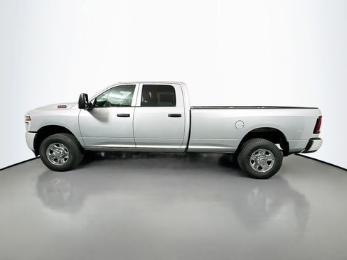 New 2026 RAM 2500 Tradesman w/ Chrome Appearance Group AWD/4WD image 4