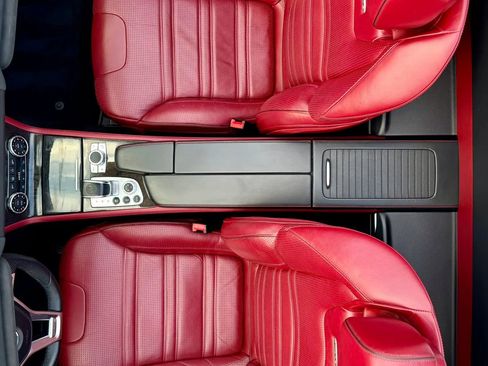 Used 2013 Mercedes-Benz SL 63 AMG w/ Premium Pkg image 34
