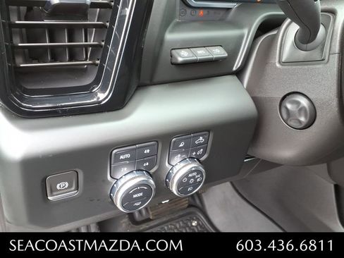 Used 2024 GMC Sierra 1500 AT4X image 22