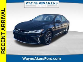 Used 2025 Volkswagen Jetta SE 360° Tour