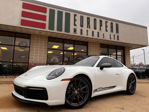 Used 2024 Porsche 911 Carrera T image 1