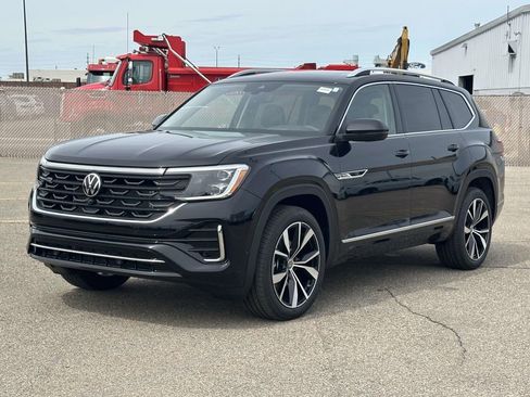 New 2026 Volkswagen Atlas SEL Premium R-Line AWD/4WD image 1