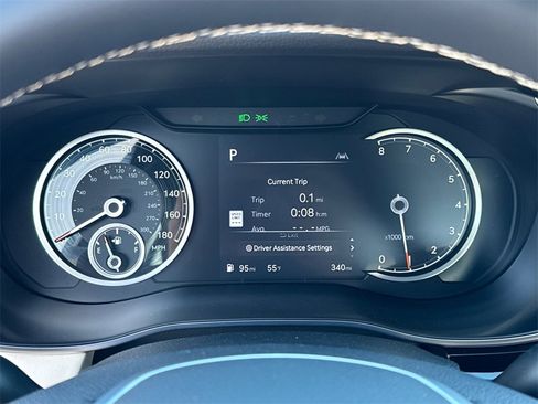 New 2026 Genesis G70 2.5T image 26